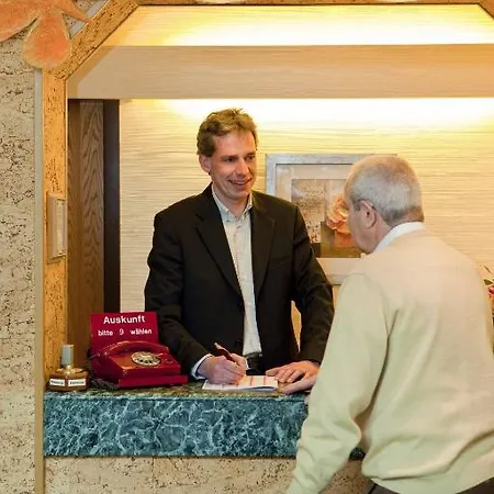Birkenstern Hotell